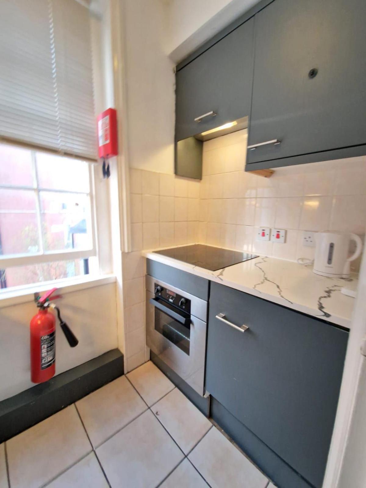 Baker Street Suites Лондон Екстериор снимка