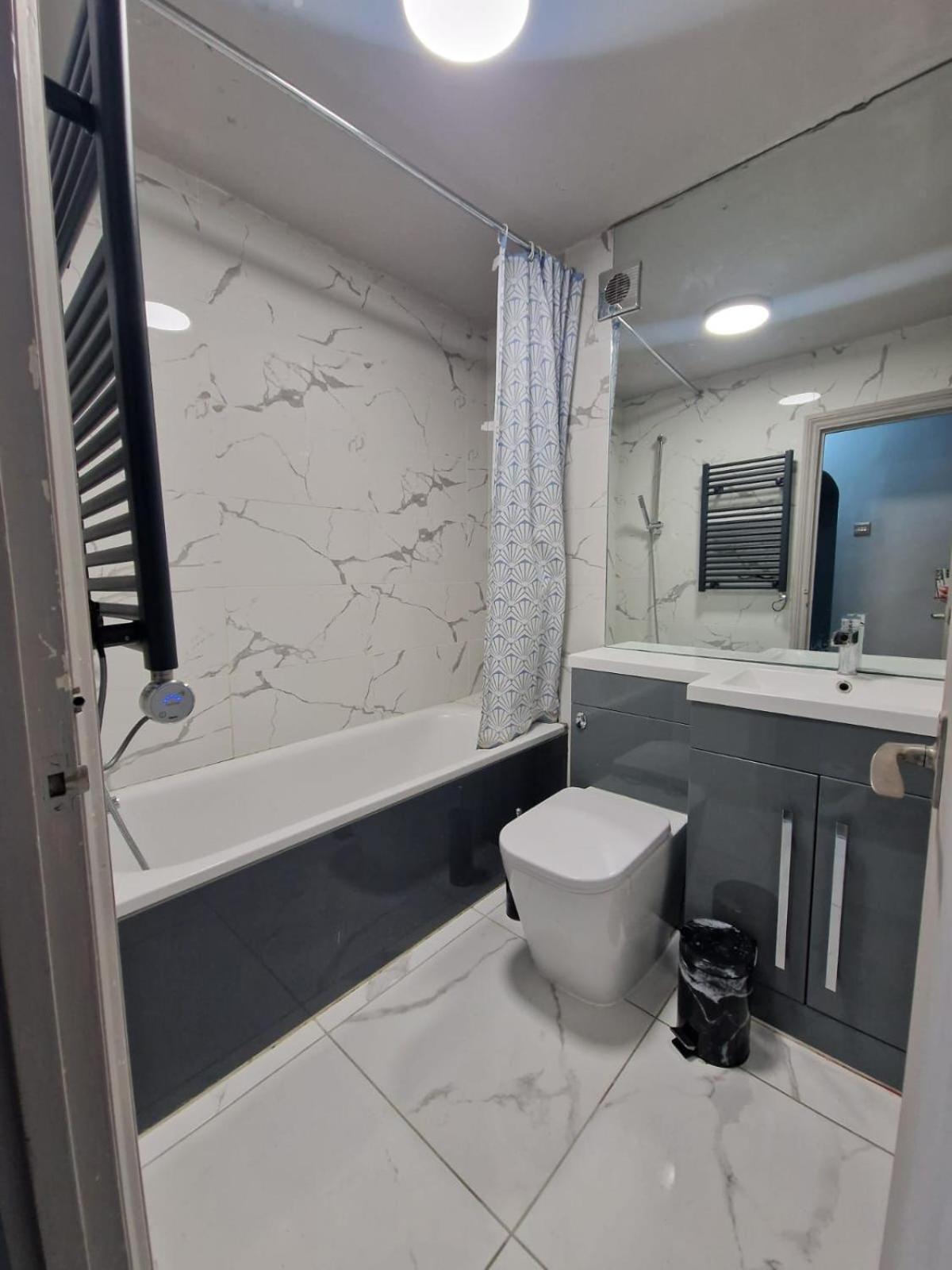 Baker Street Suites Лондон Екстериор снимка