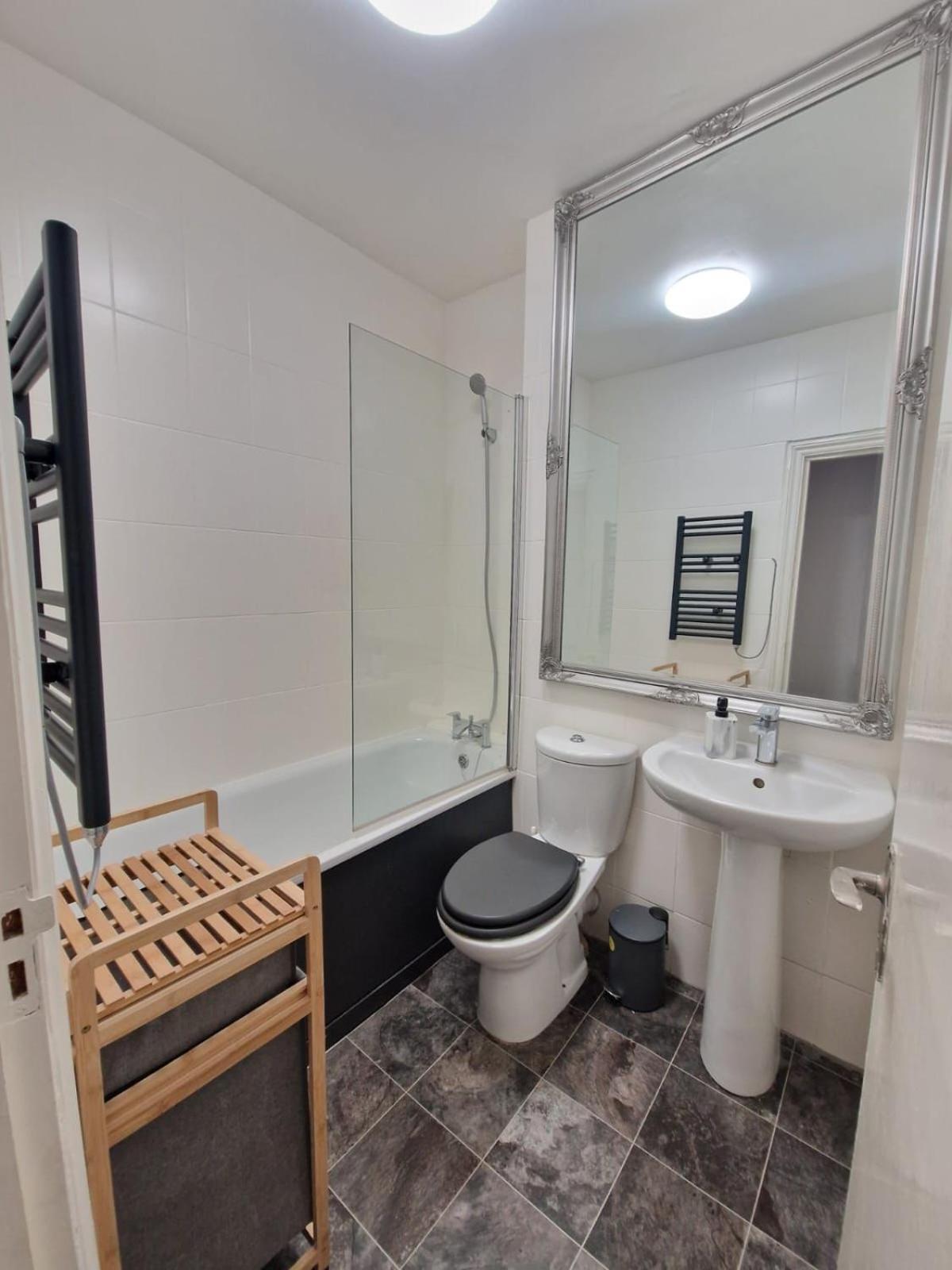 Baker Street Suites Лондон Екстериор снимка