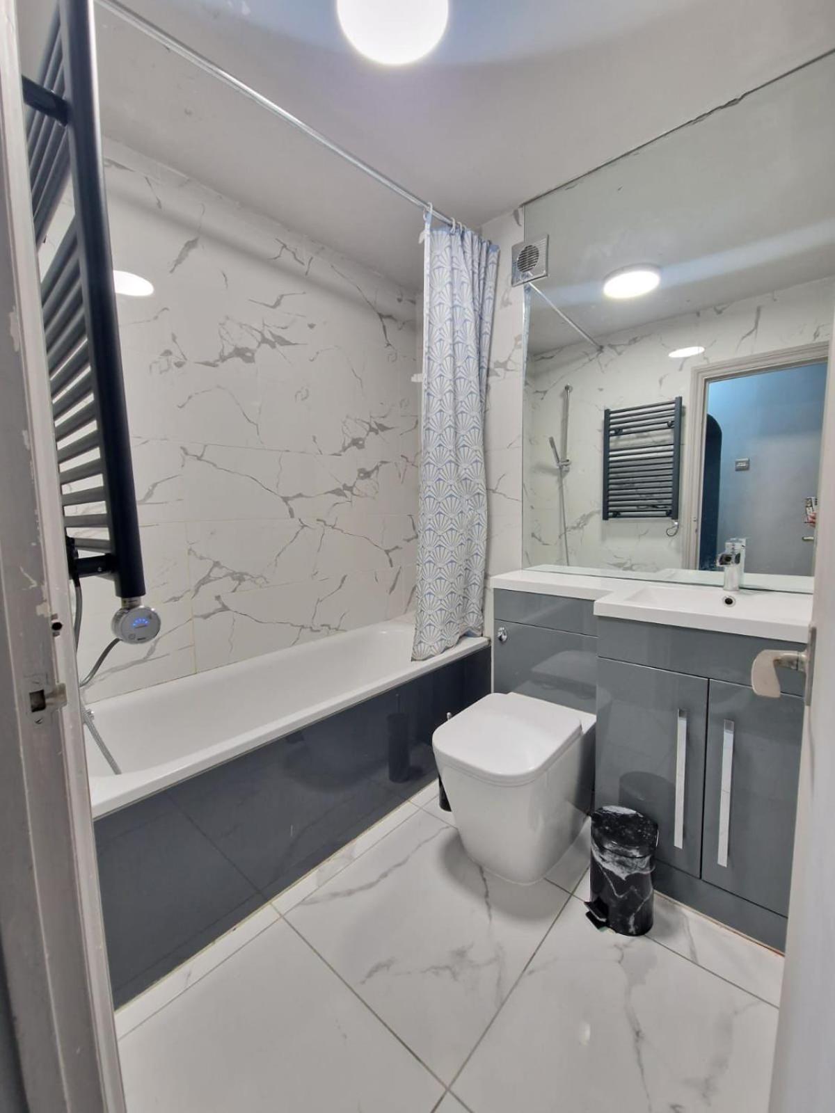 Baker Street Suites Лондон Екстериор снимка